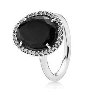 PANDORA Glamorous Legacy Ring
